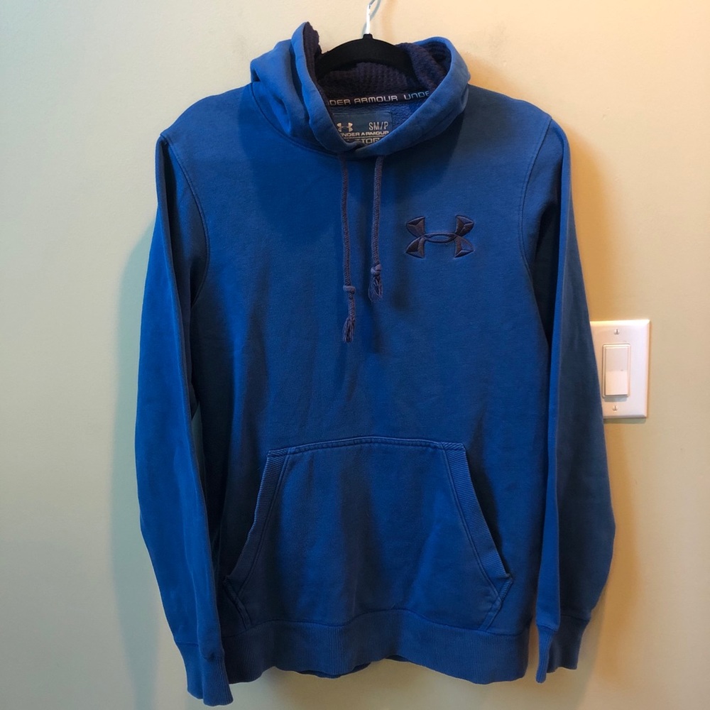 Men’s under armour hoodie small